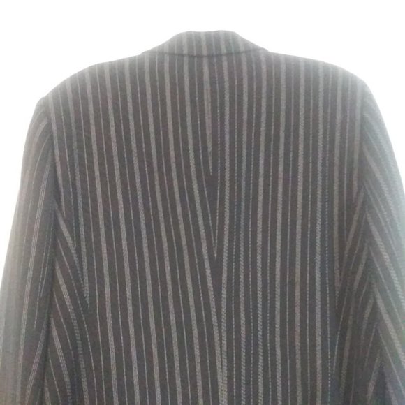 Liz Claiborne collection women's size 12 petite black and white striped blazer - Picture 7 of 15